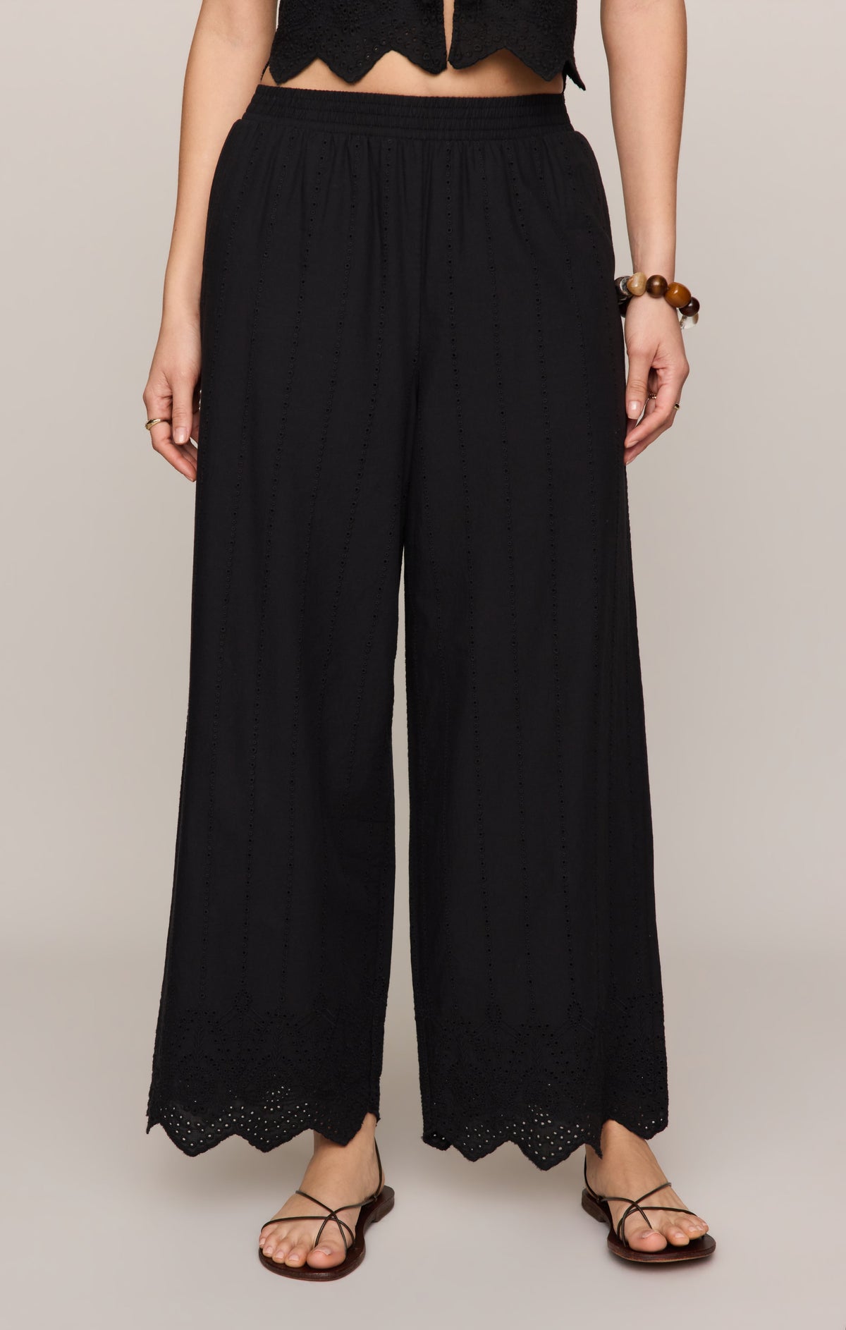 Sea Esta Embroidered Pant