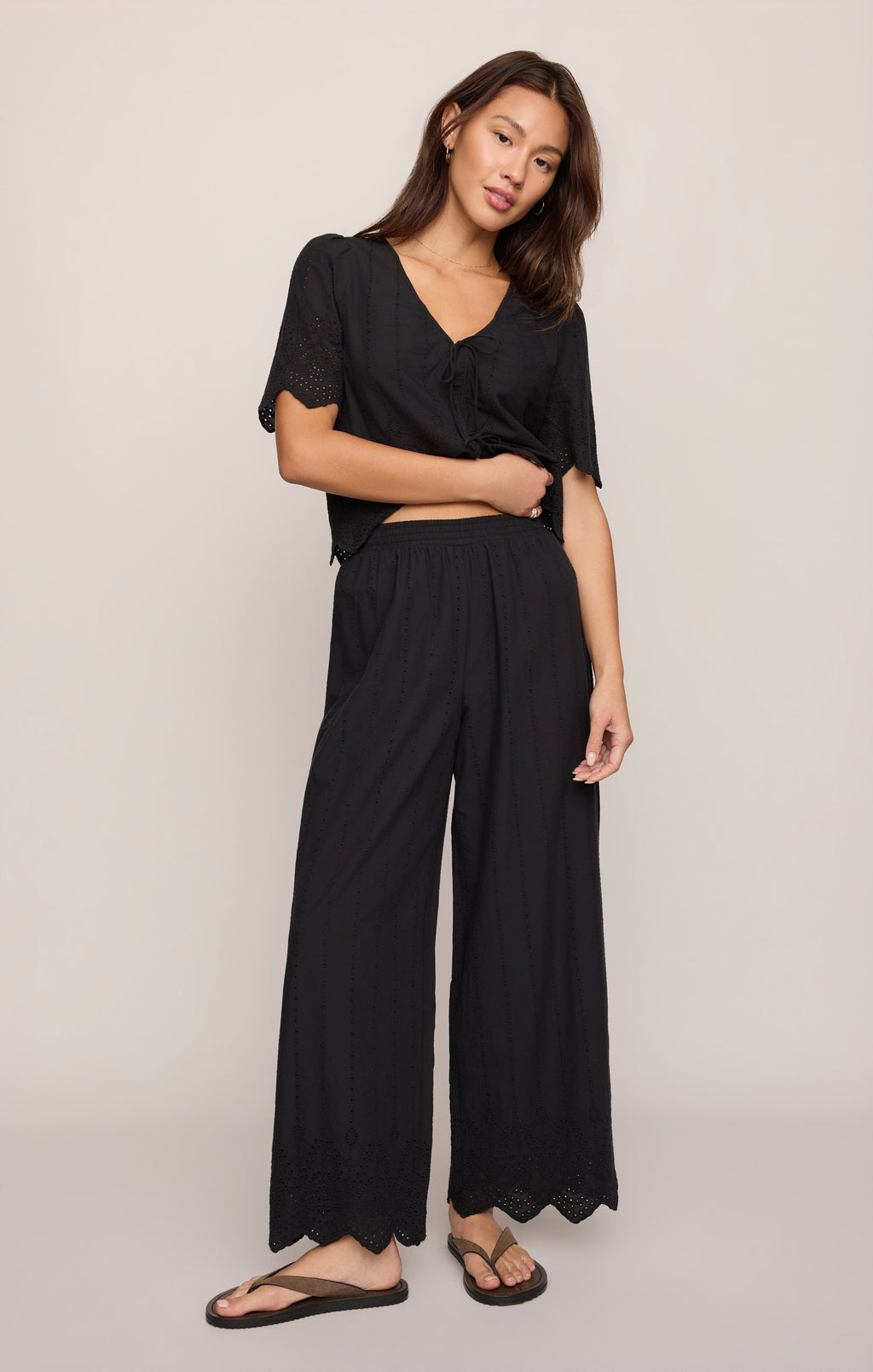 Sea Esta Embroidered Pant
